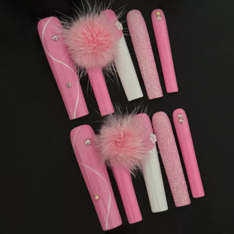 Aurora Fluff Press-On Nails with Fuzzy Accent and Glitter French Design