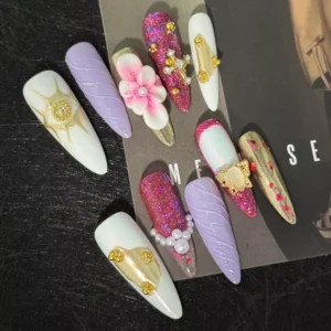 Elegant press-on nail set with white-gold floral and lavender matte finishes