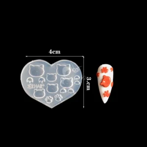 Heart-shaped cat face nail mold with finished 3D cat paw design