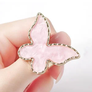 Pink butterfly-shaped pearlescent nail art ring for gel mixing